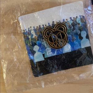 Lot of lapel pins